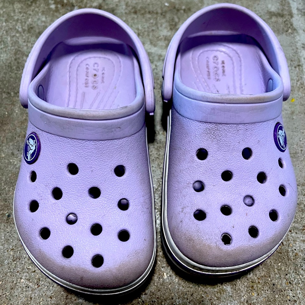 Crocs toddler size 8